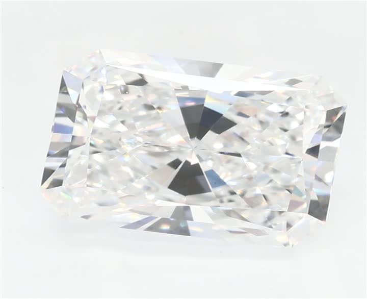 2.55 CT Radiant Lab-Grown Diamond Surrey Vancouver Canada Langley Burnaby Richmond