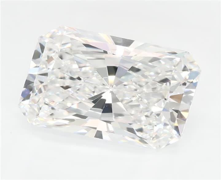 2.1 CT Radiant Lab-Grown Diamond Surrey Vancouver Canada Langley Burnaby Richmond