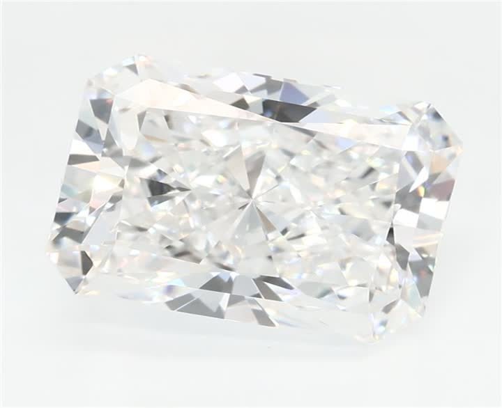 2.74 CT Radiant Lab-Grown Diamond Surrey Vancouver Canada Langley Burnaby Richmond