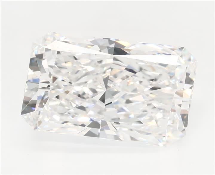 2.89 CT Radiant Lab-Grown Diamond Surrey Vancouver Canada Langley Burnaby Richmond