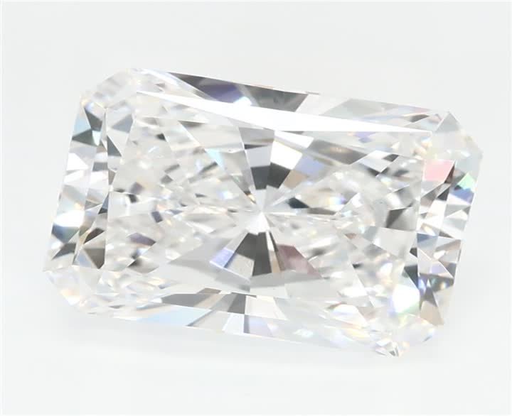 2.64 CT Radiant Lab-Grown Diamond Surrey Vancouver Canada Langley Burnaby Richmond