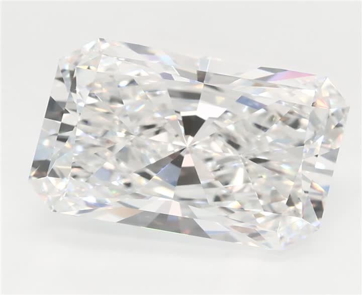 3.71 CT Radiant Lab-Grown Diamond Surrey Vancouver Canada Langley Burnaby Richmond