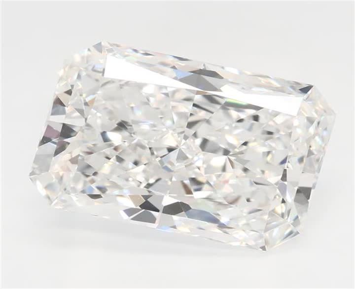 3.89 CT Radiant Lab-Grown Diamond Surrey Vancouver Canada Langley Burnaby Richmond