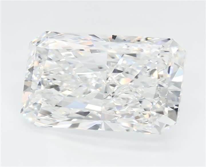 3.86 CT Radiant Lab-Grown Diamond Surrey Vancouver Canada Langley Burnaby Richmond