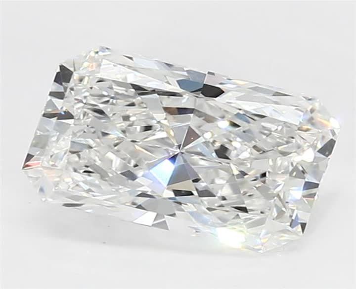 1.37 CT Radiant Lab-Grown Diamond Surrey Vancouver Canada Langley Burnaby Richmond