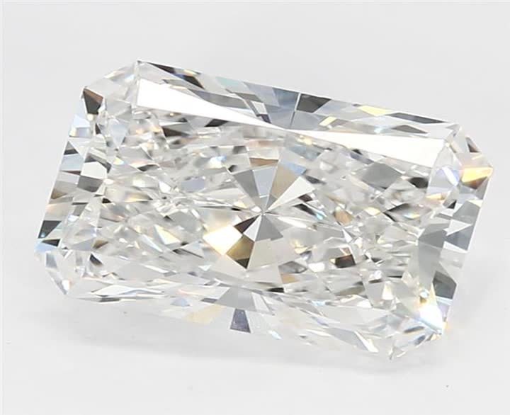 2.51 CT Radiant Lab-Grown Diamond Surrey Vancouver Canada Langley Burnaby Richmond