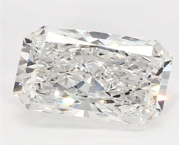 2 CT Radiant Lab-Grown Diamond Surrey Vancouver Canada Langley Burnaby Richmond