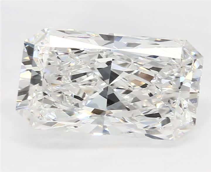 3.08 CT Radiant Lab-Grown Diamond Surrey Vancouver Canada Langley Burnaby Richmond