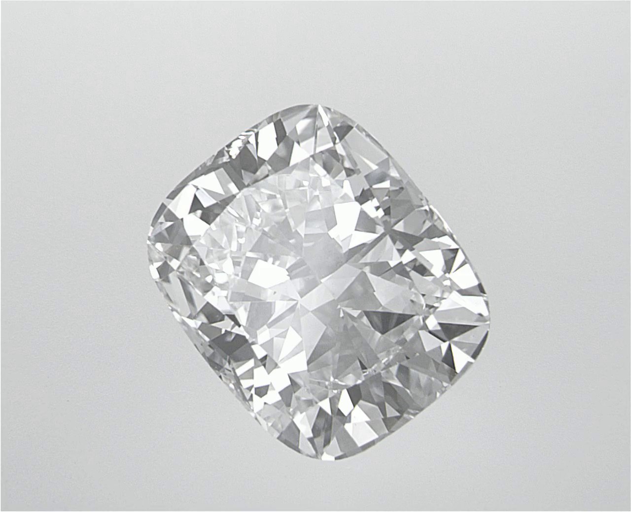 ELONGATED CUSHION 2.35ct E VVS2