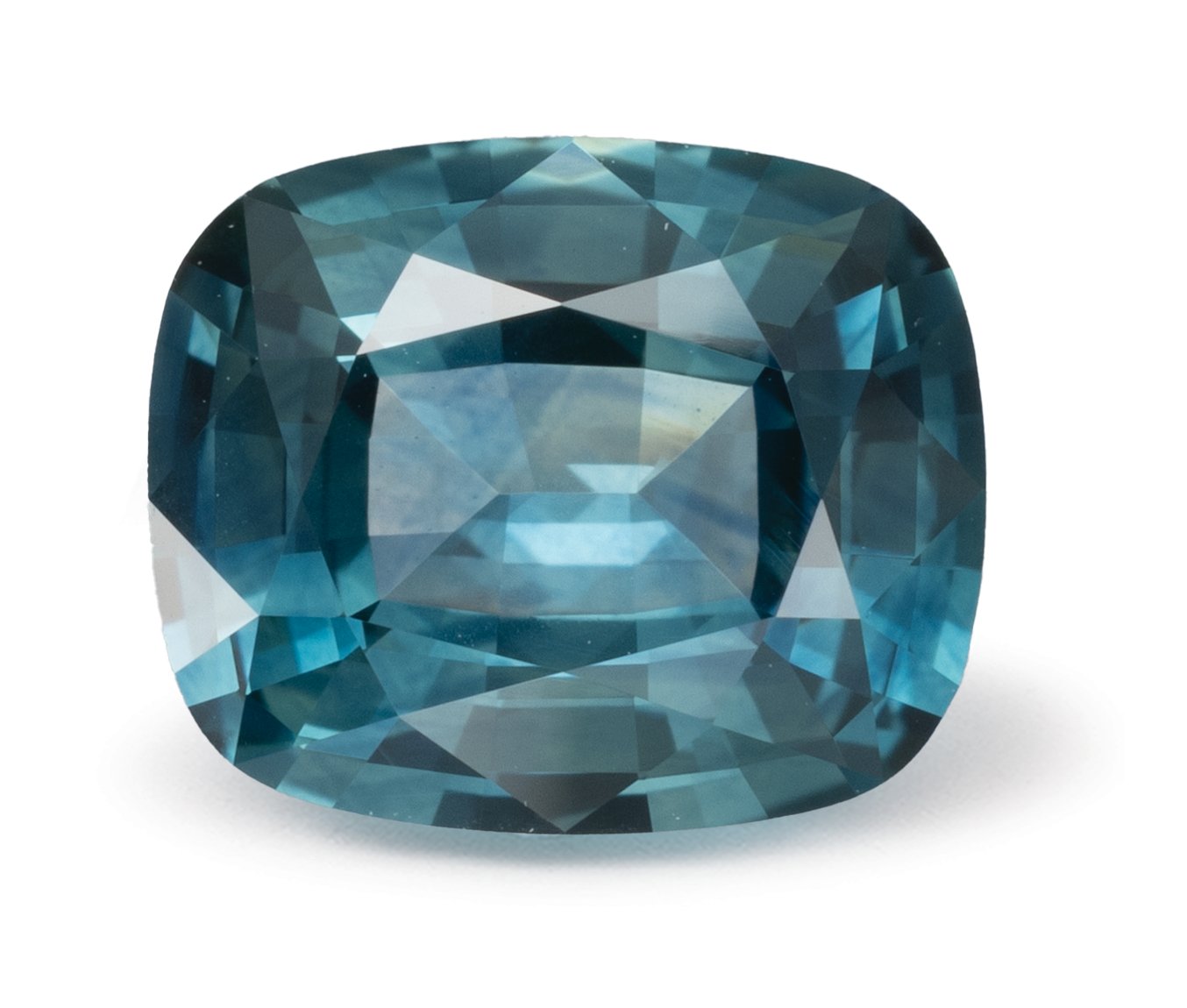 ANTIQUE CUSHION 2.57ct Natural Sapphire 