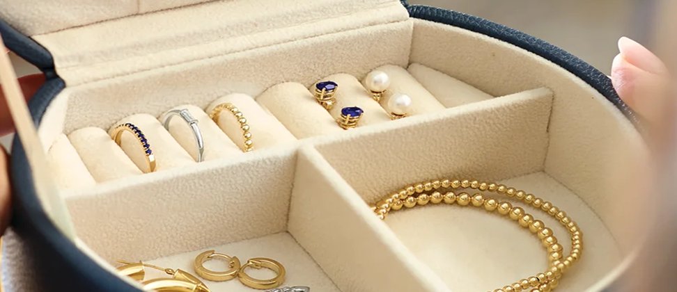 In-Stock Jewelry Gifts for Mom