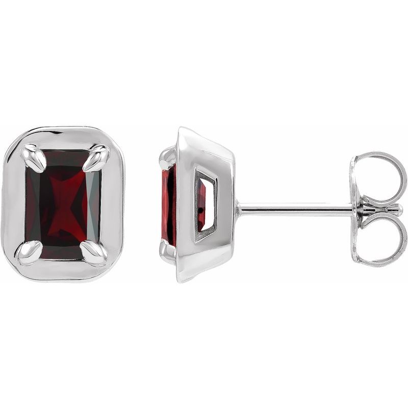 Round 4-Prong Claw Bezel-Style Stud Earrings