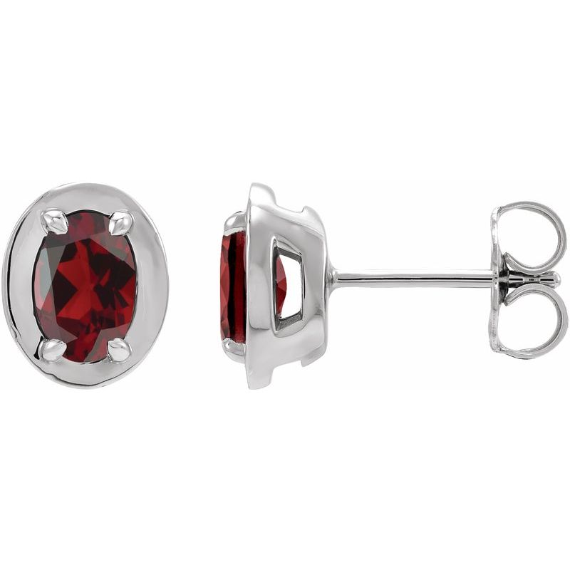 Round 4-Prong Claw Bezel-Style Stud Earrings