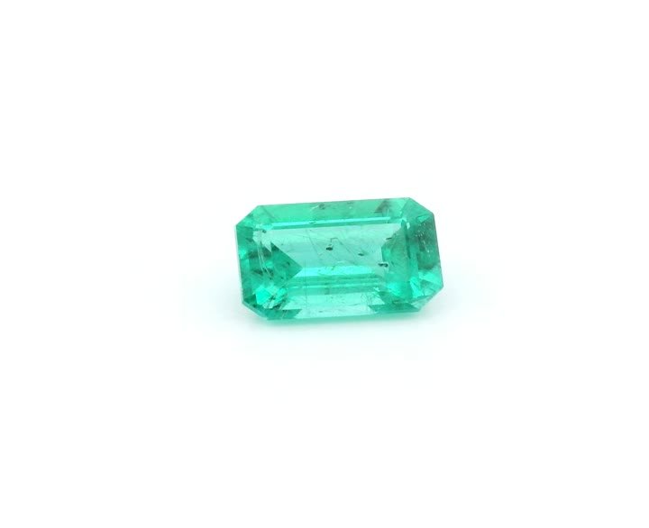 0.92 Carat Emerald Cut Diamond