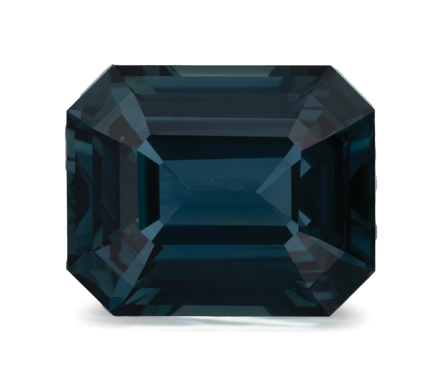 EMERALD 4.03ct Natural Sapphire
