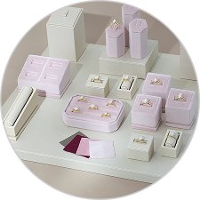 Case by Case® Fully Customizable Jewelry Showcase Displays 