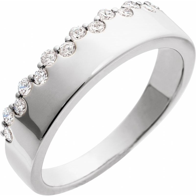 Accented Ring
