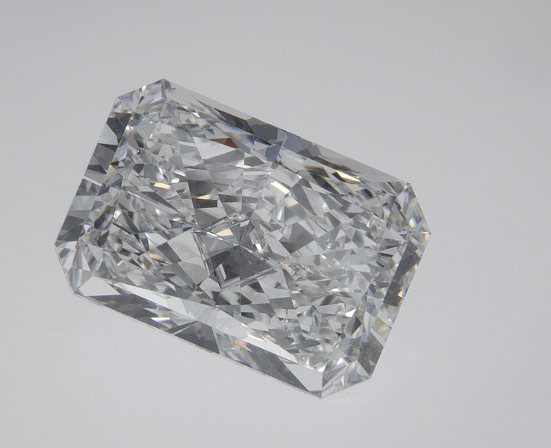 2.7 Ct Radiant Lab-Grown Diamond
