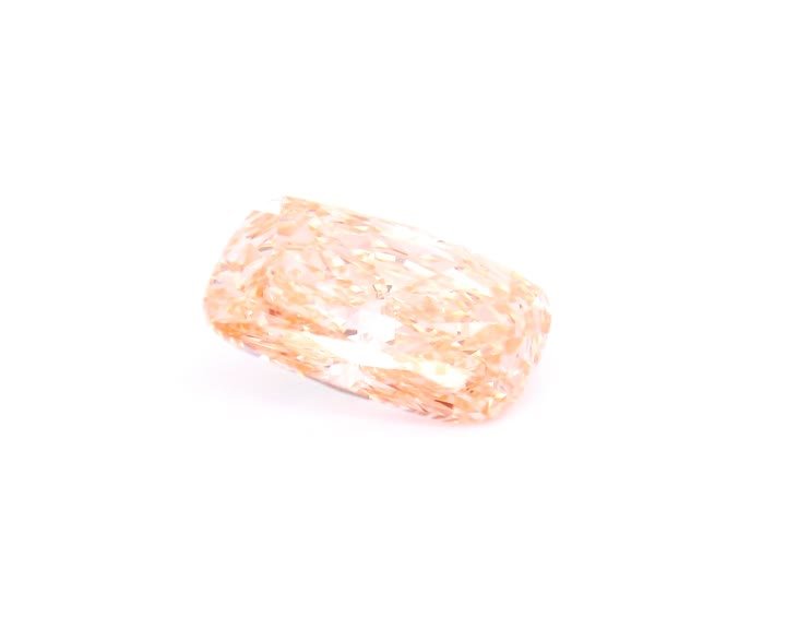 ELONGATED CUSHION 2.52ct Fancy Vivid Pink VS1