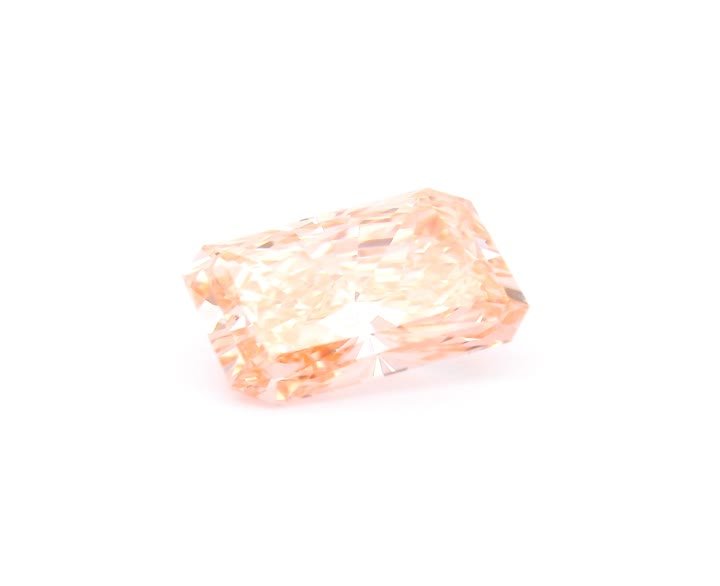 RADIANT 2.10ct Fancy Vivid Pink VVS2