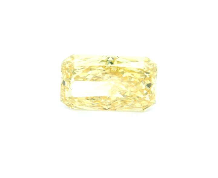 RADIANT 4.58ct Fancy Vivid Yellow VS1