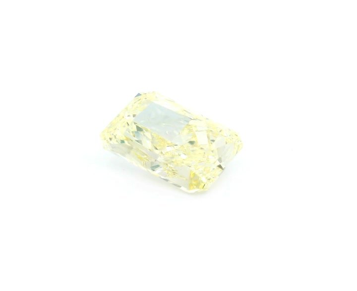 RADIANT 2.72ct Fancy Intense Yellow VS1