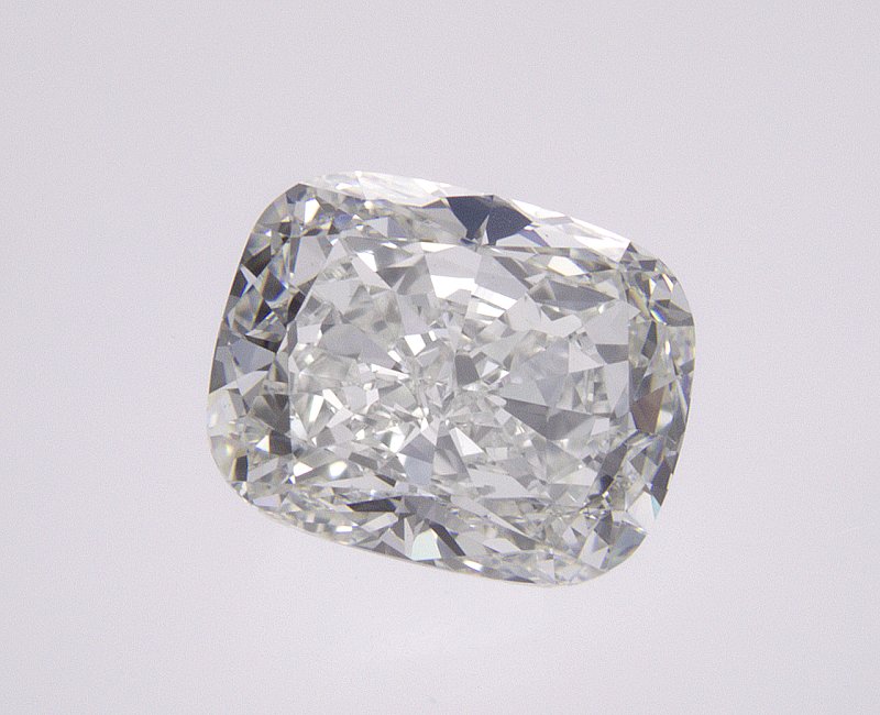 ELONGATED CUSHION 1.72ct F VS1
