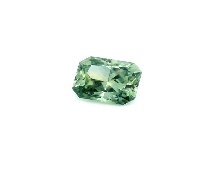 0.96 Carat Radiant Cut Diamond