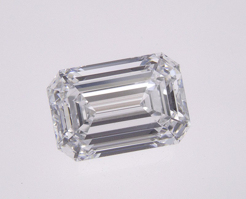 Diamond 500117541