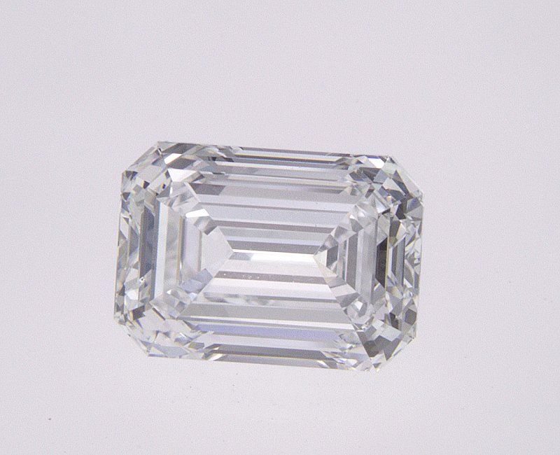 Diamond 500117545