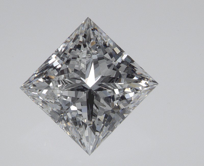 Diamond 500117681