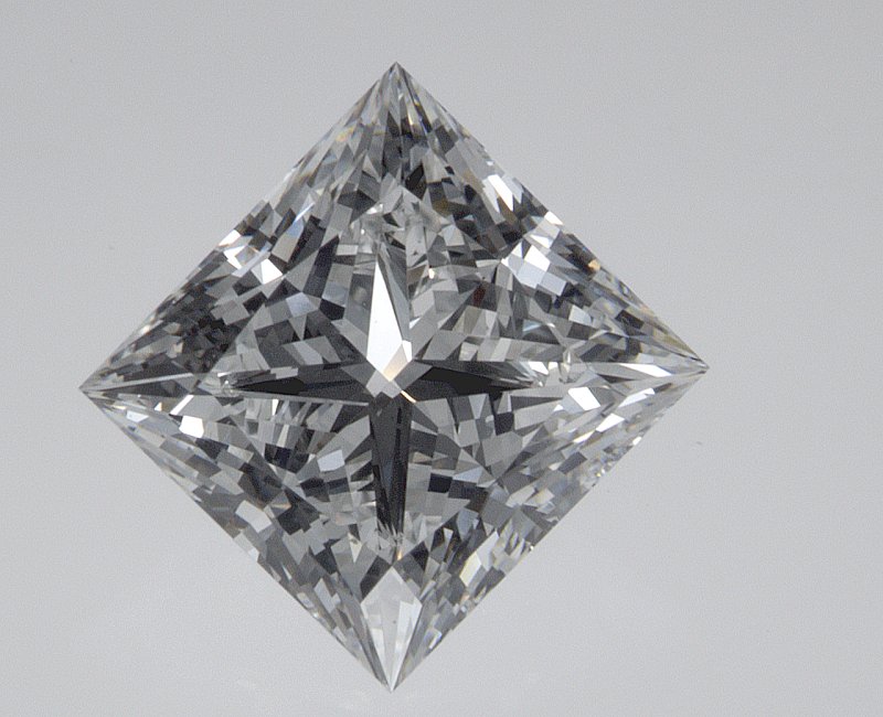 Diamond 500117695