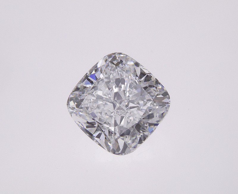 Diamond 500117660
