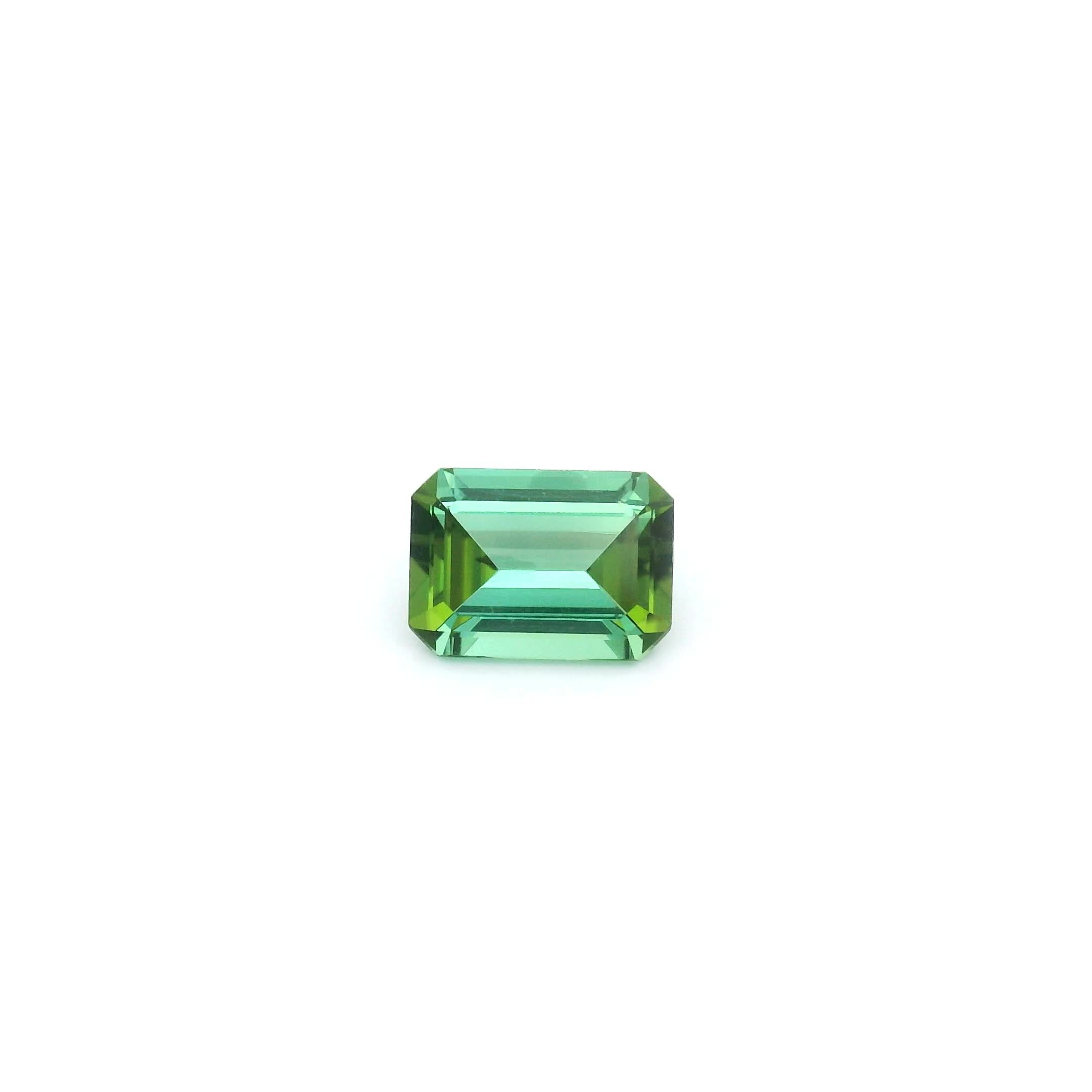 0.9 Carat Emerald Cut Diamond