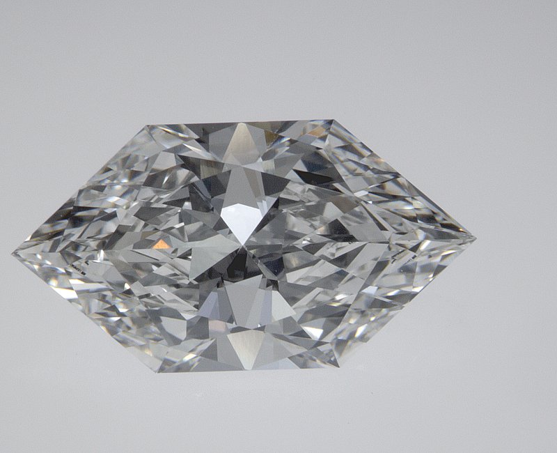 ELONGATED HEXAGON 2.69ct E VVS2