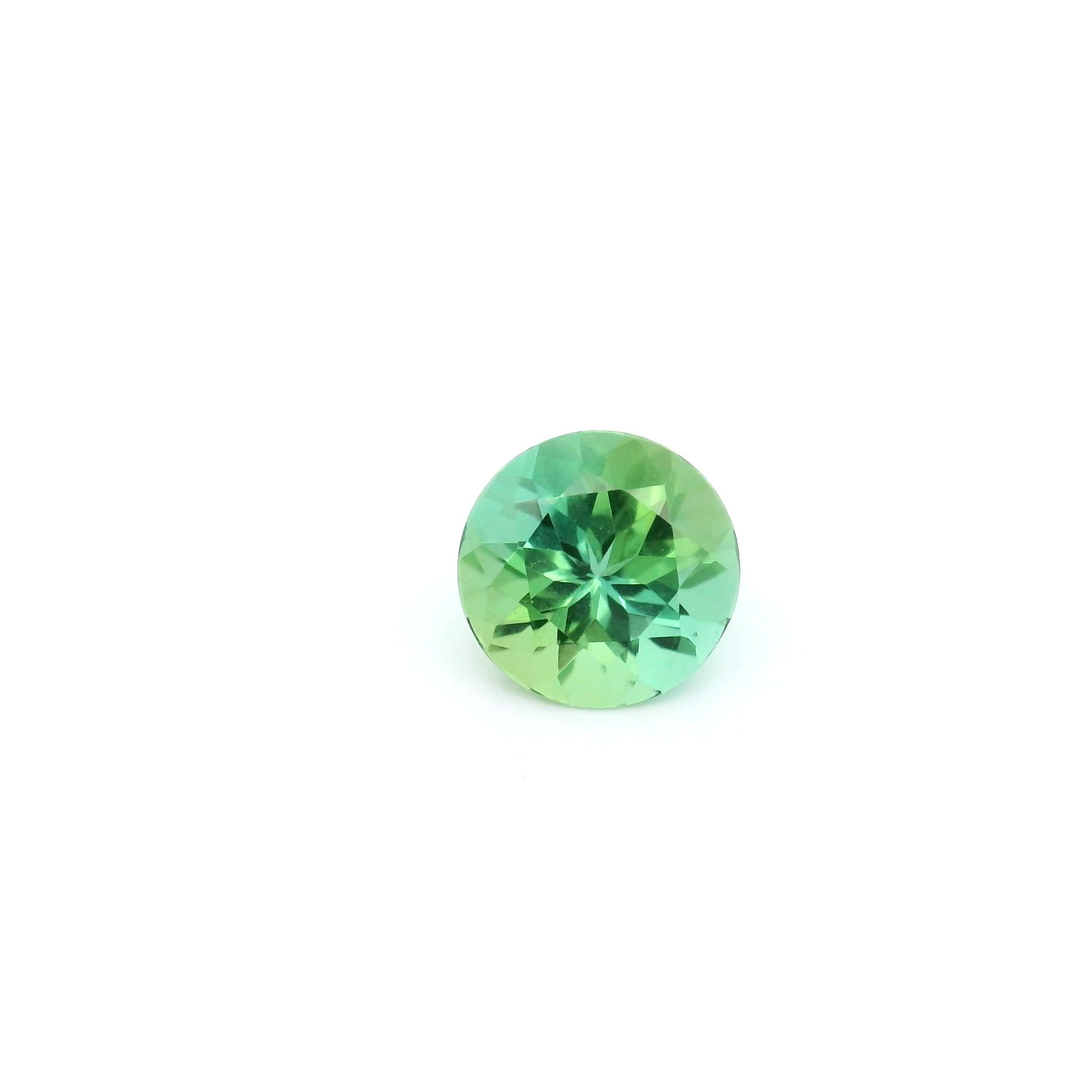 0.96 Carat Round Cut Diamond