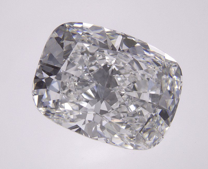 ELONGATED CUSHION 4.11ct E VVS2