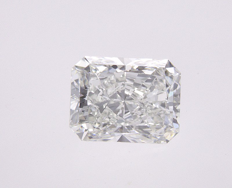 0.7 Carat Radiant Cut Natural Diamond