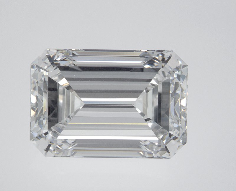 EMERALD 5.47ct E VS1