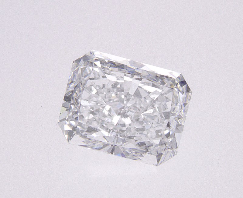 0.7 Carat Radiant Cut Natural Diamond