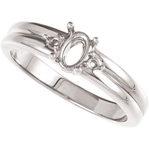 Accented Grooved Family Ring