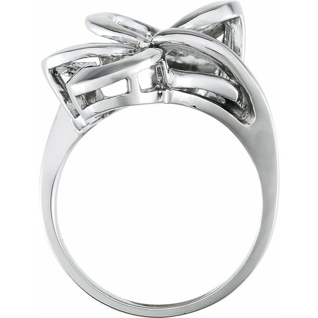 14K White Metal Fashion Ring