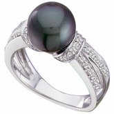 FRESHWATER CULTURED BLACK PEARL AND DIAMOND RING