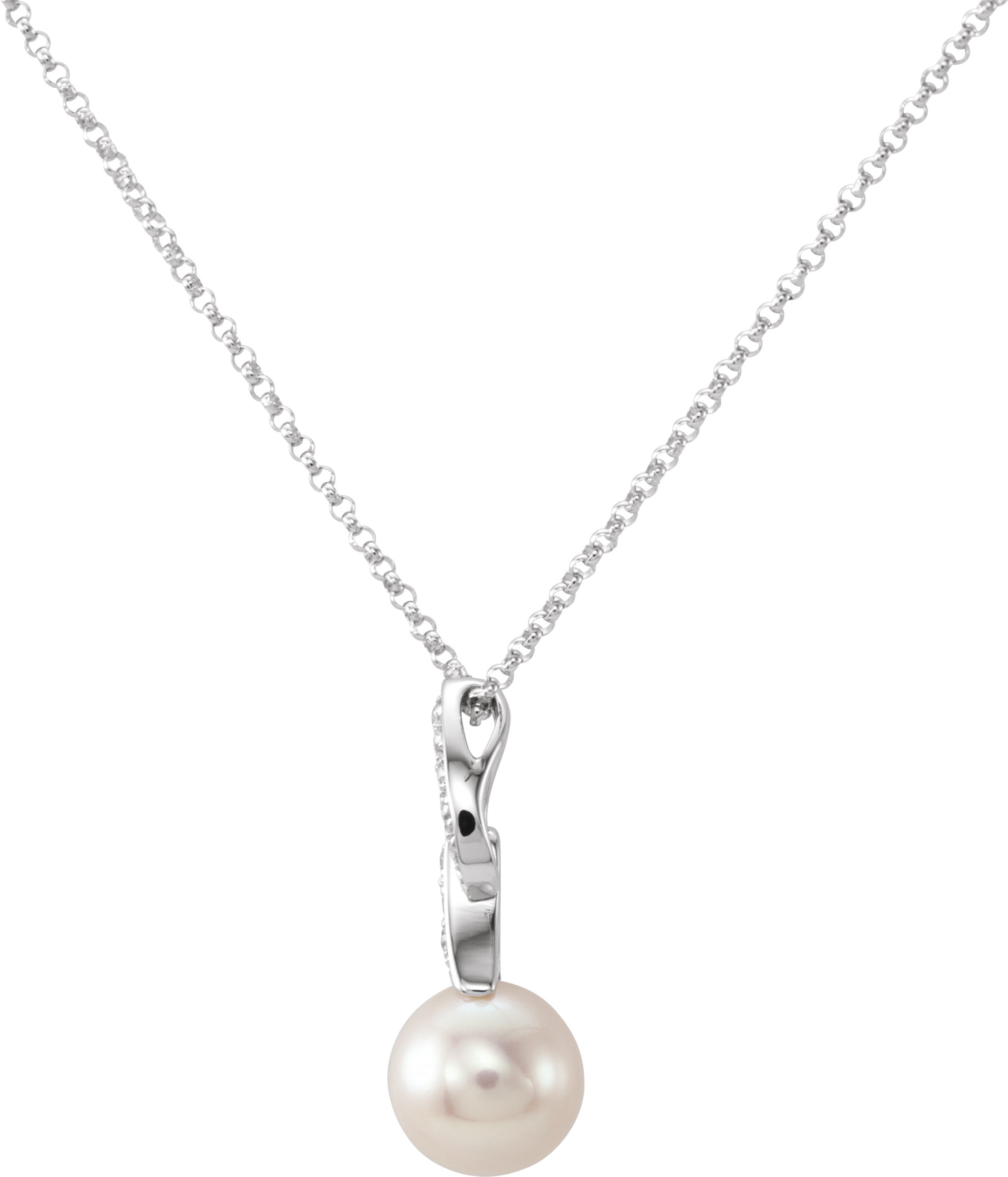 Alternative view of Freshwater Cultured Pearl And Natural Diamond Necklace – 14K White Gold