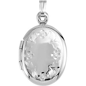 14K White Oval Shaped Locket