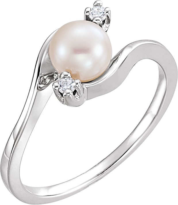 Cultured Pearl 5.5mm and Diamond Ring .04 CTW Ref 556847