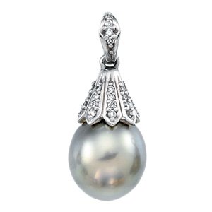Tahitian Cultured Pearl and Diamond Pendant 11mm .2 CTW Ref 361224