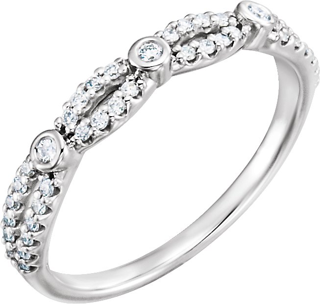 14K White 1/6 CTW Natural Diamond Band