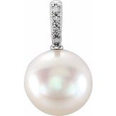 Accented Pearl Pendant 