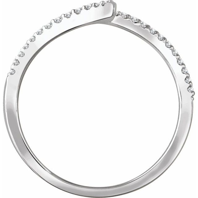14K White 1/6 CTW Diamond Ring  